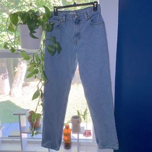 Levi’s 550 Tapered jeans!